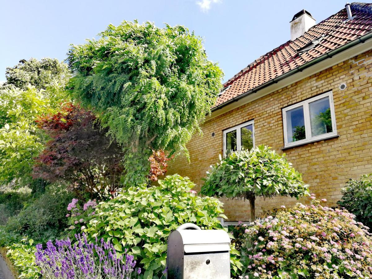 Room In A Danish Cottage With Garden View, 10 Min To Cph غينتوفْت المظهر الخارجي الصورة